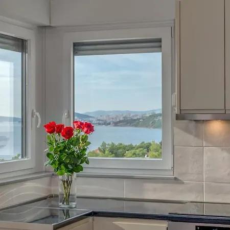 New With Sea View Esp *
