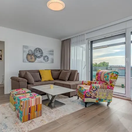 New With Sea View Esp Апартаменты Подстрана